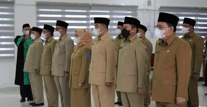 Bupati Lantik 12 Pejabat Pimpinan Pratama di Lingkungan Pemkab Labuhanbatu