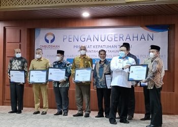 Pemerintah Kota Langsa Menerima Penghargaan Penganugrahan Peridikat ke Patuhan Tinggi