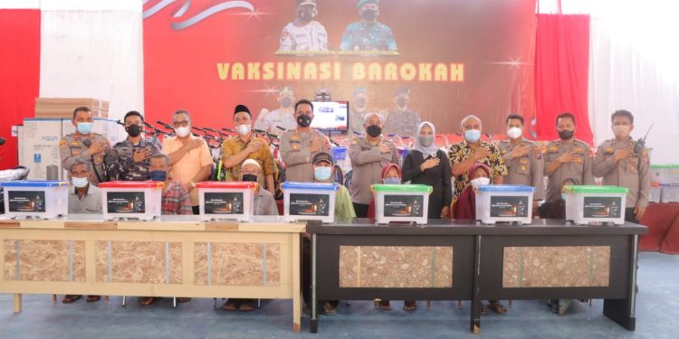 Karo Rena Polda Sumut Tinjau Vaksinasi Barokah di Mapolres Tg.balai