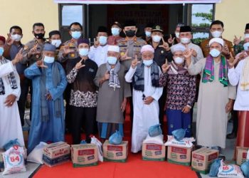 Kapolres Labuhanbatu Tinjau Vaksinasi Serentak di Polres Persiapan Labusel