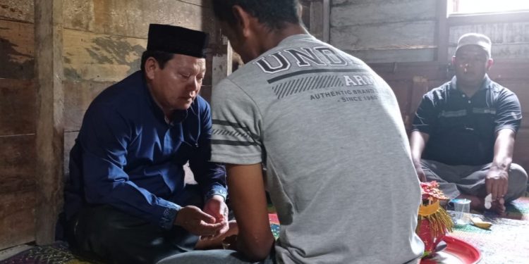 Pemerintah Desa Suka Damai Mediasi Perdamaian Laka Lantas, Kedepankan Adat Istiadat Atau Kearifan Lokal