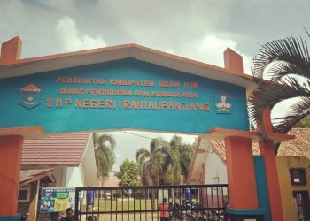 Kepala SMPN 1 Rantau Panjang Ogan Ilir, Tidak Transparan Gunakan Dana BOS Lebih Rp. 500 Jt, Ada Apa