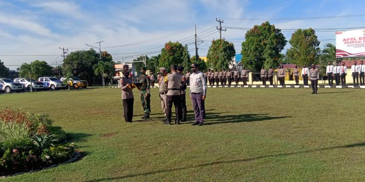 Apel Gelar Pasukan, Operasi Ketupat Nala 2022 di Depan Kantor Polres Seluma, Siap Ciptakan Rasa Aman dan Nyaman Idul Fitri 2022