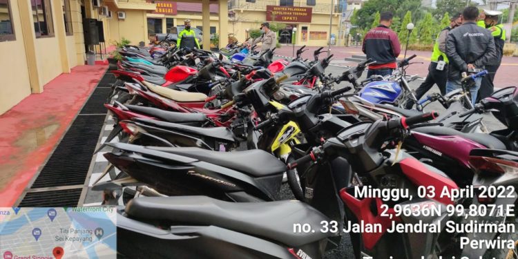 Sahur On The Road Serta Asmara Subuh Polres Tg.balai Aman 33 Unit Sepeda Motor Balap Liar dan Mercon