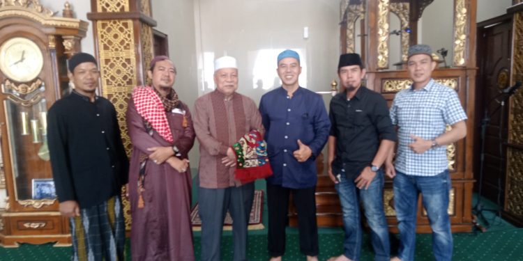 Masjid Jami’an Nur Baru Dibangun Sudah Dipadati Jema’ah Sholat Jum’at