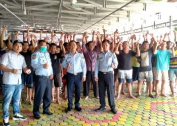 Komitmen Jaga Kesehatan WBP, Pihak Lapas Sekayu Bagikan Perlengkapan Mandi Secara Rutin