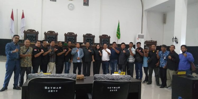 Forum Pers Independent Indonesia Ggelar Audiensi Dengan Segenap DPRD “Labura