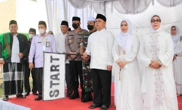 Bupati dan Wakil Bupati Labuhanbatu Serta Forkopimda Lepas 216 Calon Jemaah Haji