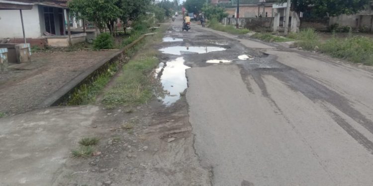 Akses Jalan Menuju kecamatan Buay Pemaca Rusak Parah, Rakyat Menunggu Kinerja Pemda