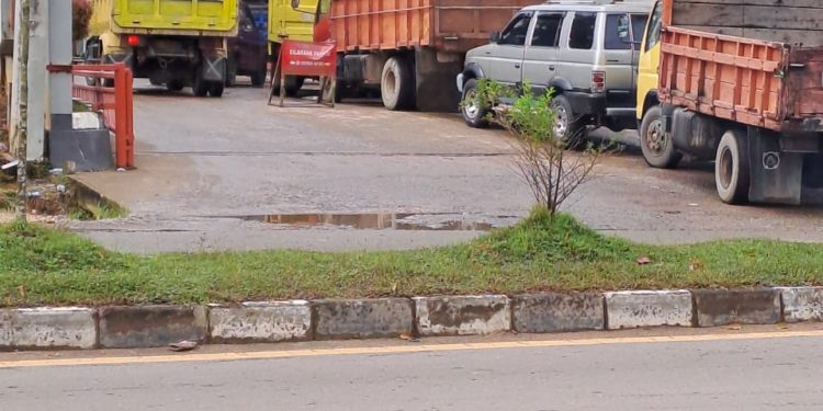 Diduga Oknum Aparat  Bermain Solar Subsidi Memakai Jasa Warga Sipil, Kapolda Kaltim Diminta Usut..! Kemana Bidang Pengawasan Migas Kabupaten Berau?