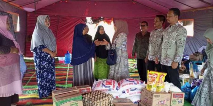 Disdik Kota langsa Berikan bantuan bagi Korban Kebakaran di Gampong Kapa