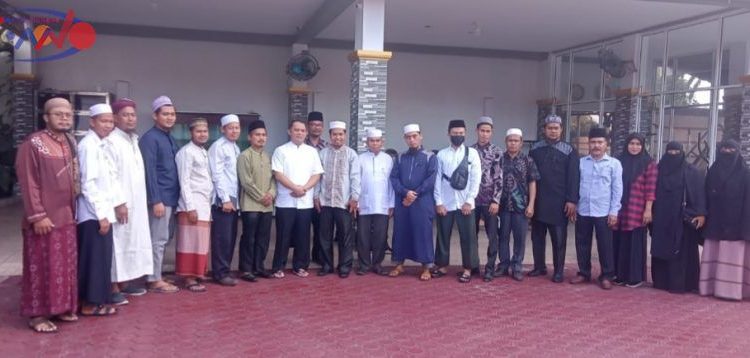 Bupati Labuhanbatu Terima Tamu Dari Pimpinan Pondok Pesantren Selabuhanbatu di Kediamannya
