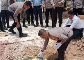 Kapolda Kaltim resmikan Gedung Koperasi, Masjid Al Amin dan Klinik Bhayangkara di Kutai Timur