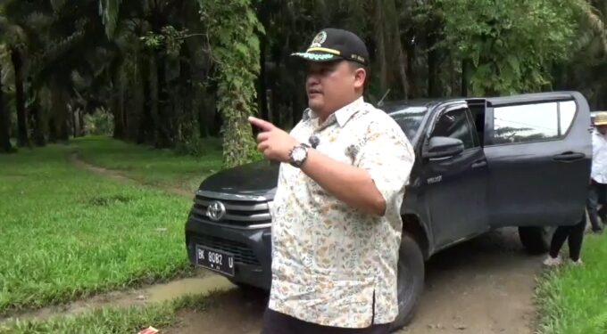 Ketua Komisi B DPRD Labura Soroti Proyek Pembuatan Tanggul Penahan Air Dusun Sikopi-Kopi Desa Pulo Dogom