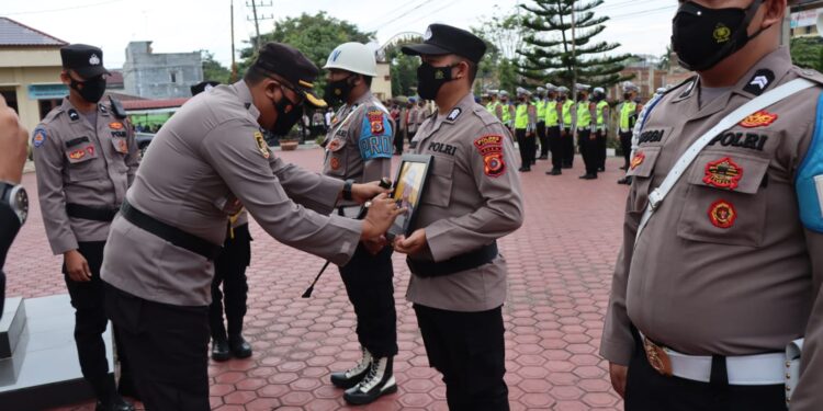 Polres Langsa Lakukan Upacara PDTH In Absensia