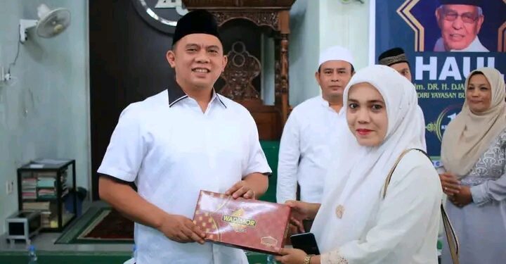 Bupati .Labuhanbatu dr.H.Erik Adtrada Ritonga, M.KM, Peringati HAUL Alm .dr.H.Djalaluddin Pane,SH.,MH, di Masjid Birrul Walidain ,Sigambal Pardamean
