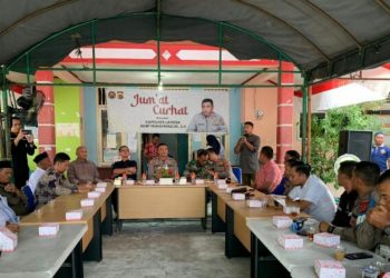 Polres Langsa Gelar Jum’at Curhat di Kantor Geuchik Gampong Jawa Metro