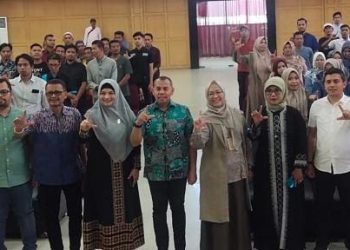 Muslim S.HI., M.M Anggota DPR – RI Memberikan Motivasi Kepada Pemuda Dan Pemudi Milenial Kota Langsa
