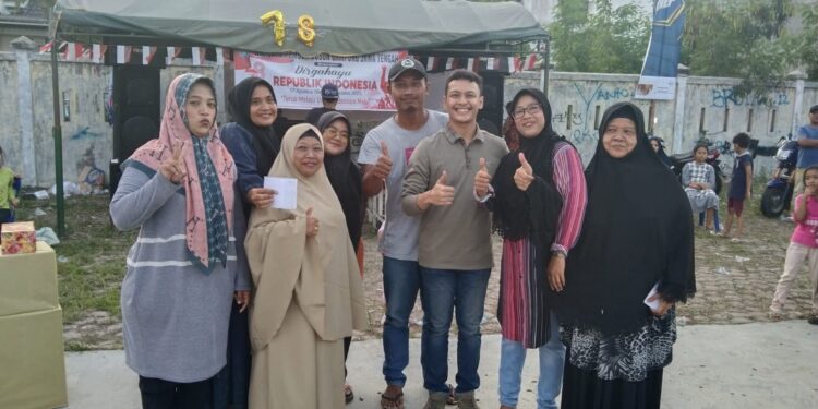 Memeriahkan HUT RI ke-78 Ibu Ibu Gampong Jawa adakan Berbagai Jenis Perlombaan