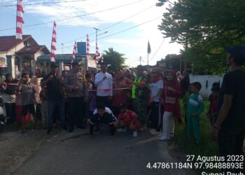 Dalam Rangka Memeriahkan HUT RI ke-78 2023 Gampong Sungai Pauh Tanjong Adakan Gerak Jalan Sehat bersama Ratusan Warga