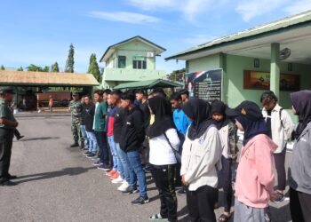 Kodim 0104/Aceh Timur Lepas Tim Forki Kota Langsa Ikuti Kejuaraan Karate Piala Pangdam IM Tahun 2023