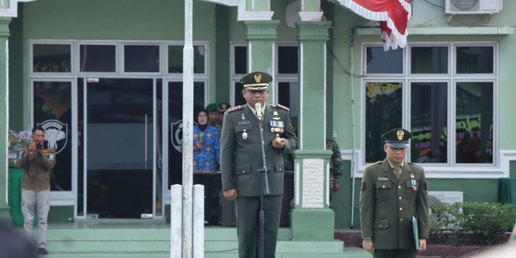 Upacara HUT TNI ke-78 Tahun 2023 di Kodim 0104/Atim Berlangsung Khidmat