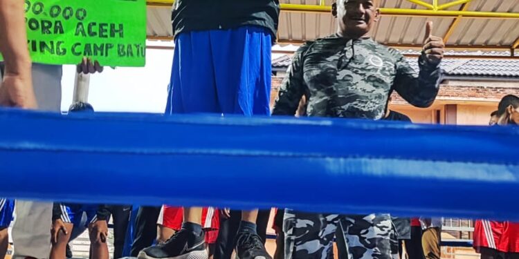 BRIGADE BOXING CAMP  MENURUNKAN 6 PETINJU,3 BERHASIL MENJADI JUARA  54 KG,56 KG YOUTH DAN 56 KG JUNIOR