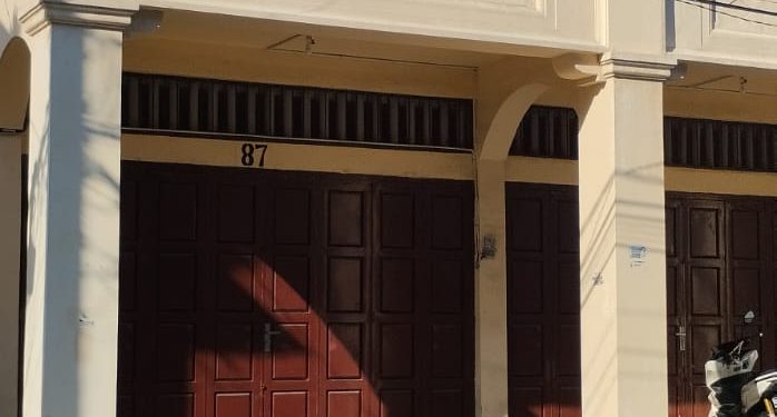 Salah Satu Warga Gampong Daulat Resah Atas Pembuangan Limbah Pabrik Kecap Milik Apok