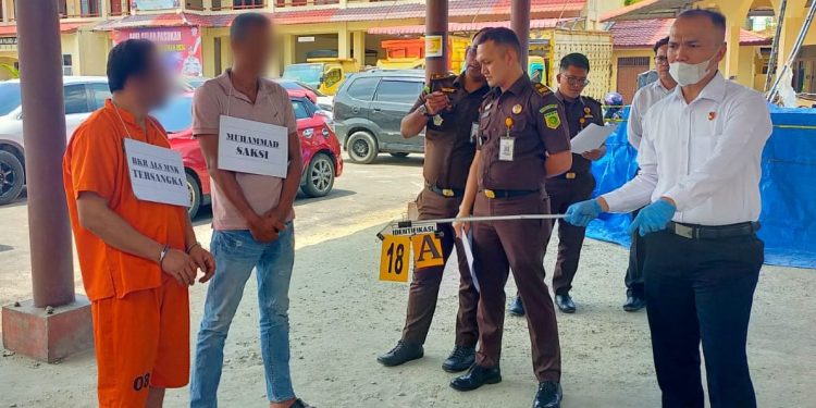 Rekonstruksi Kasus Pembunuhan Asnawi: Adegan Demi Adegan Terungkap di Polres Langsa